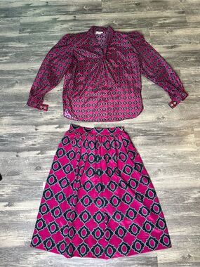 Vintage Halston III 2 Piece Skirt Blouse Set Size 8 Pink Geometric Made USA 80s